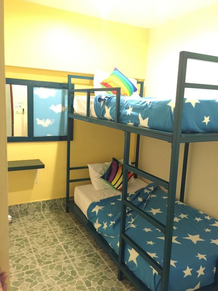 Tid Tarad Hostel HHQ Eksteriør billede